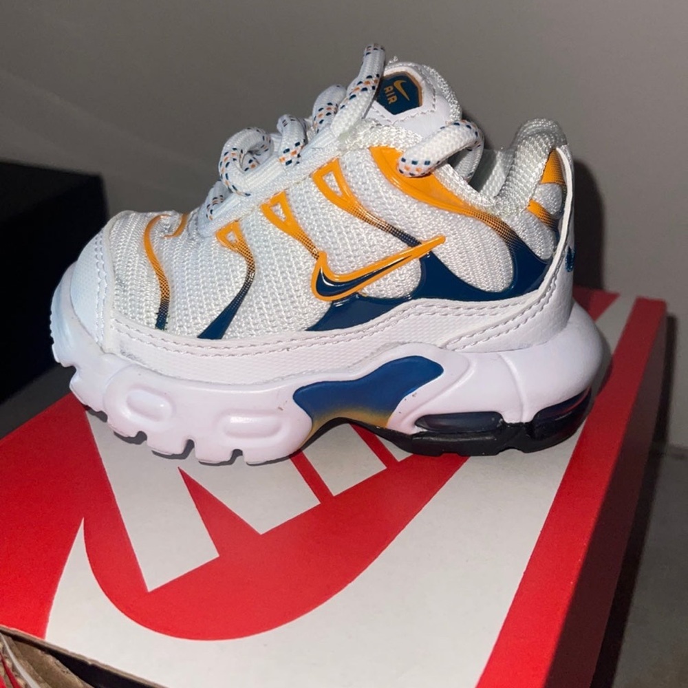 Nike Air Max Plus